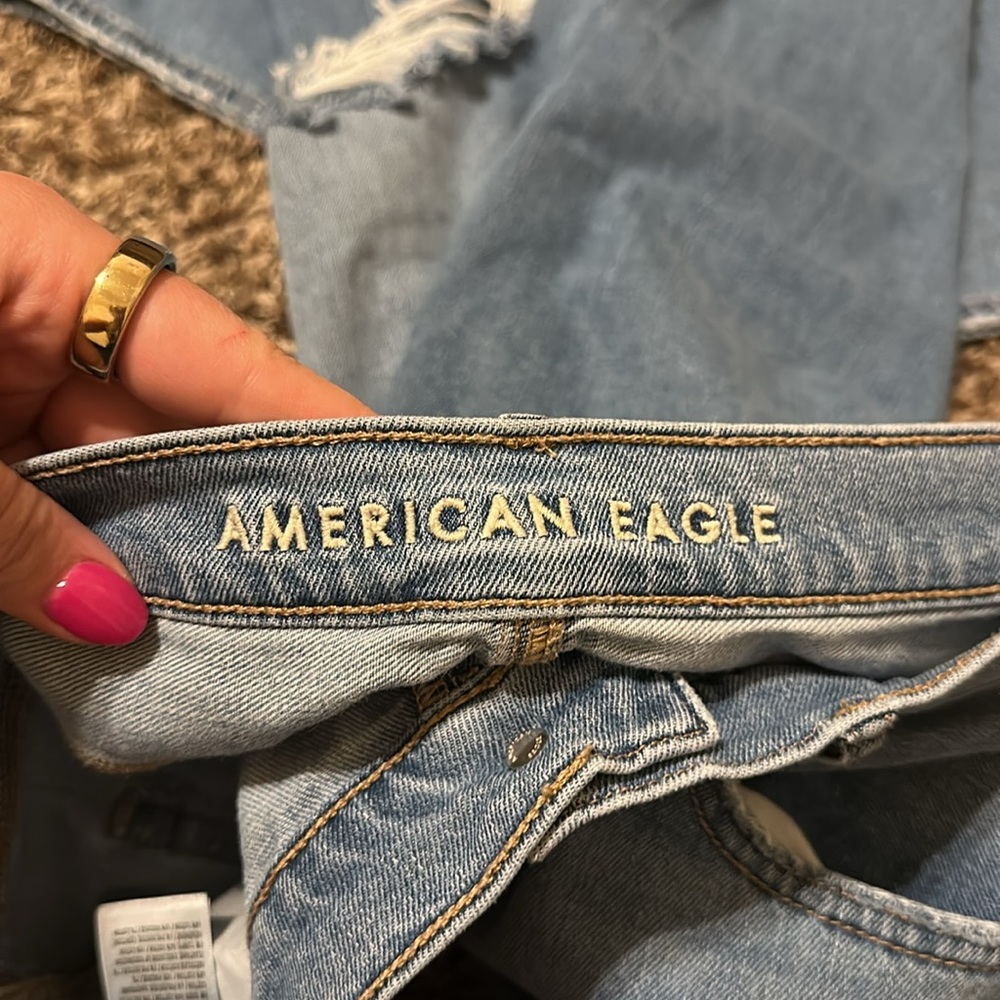 American Eagle Baggy Jean Size 14 Blue Distressed - Picture 3 of 9
